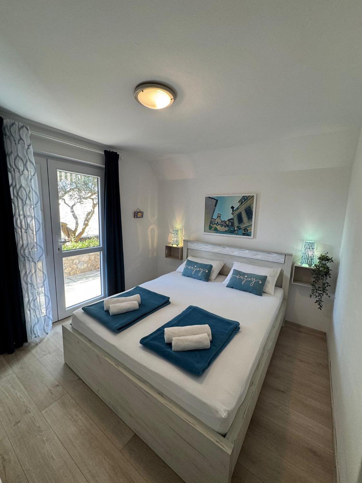 Guest House Kovacevic Hvar Town Esterno foto