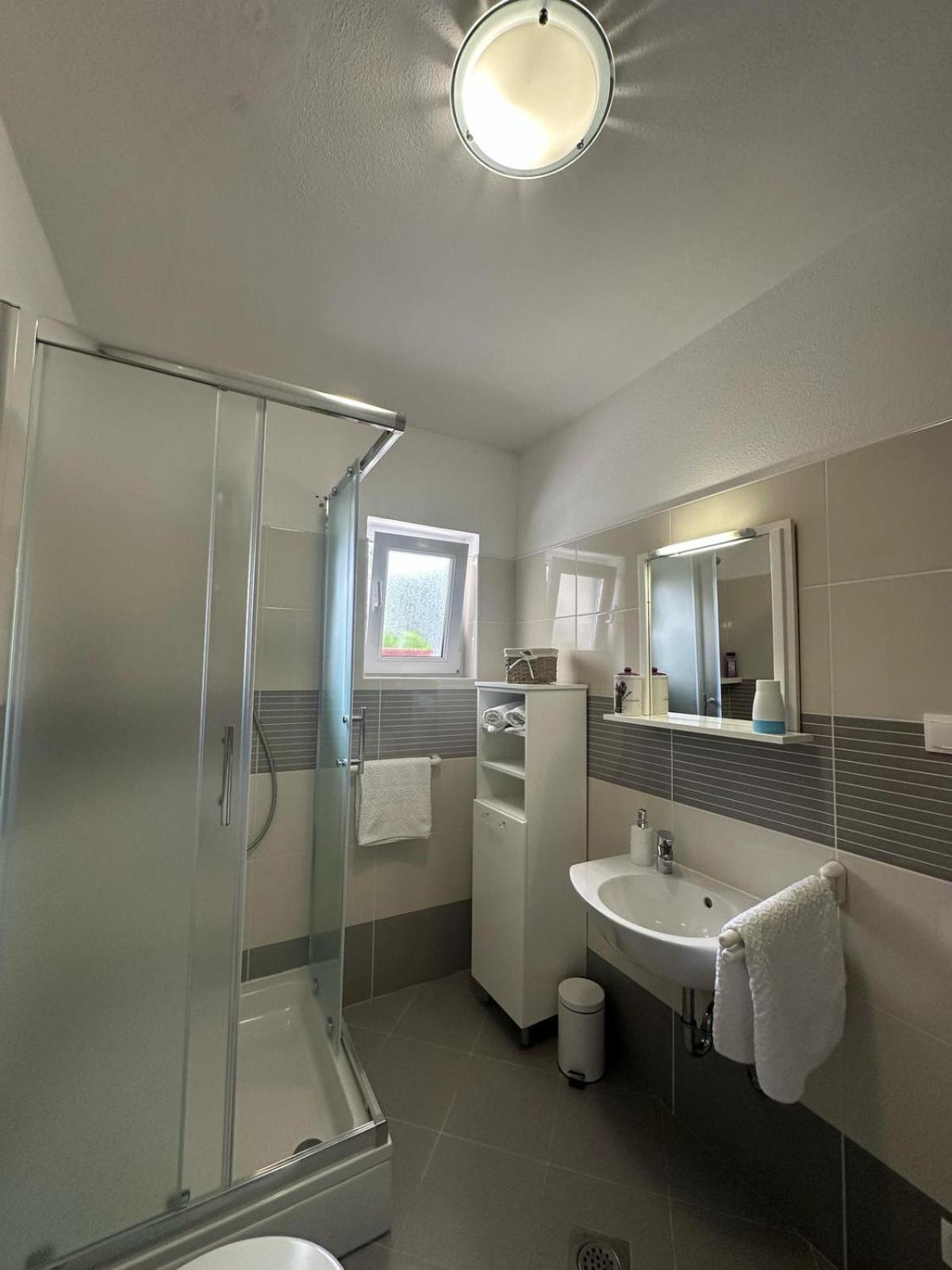 Guest House Kovacevic Hvar Town Esterno foto