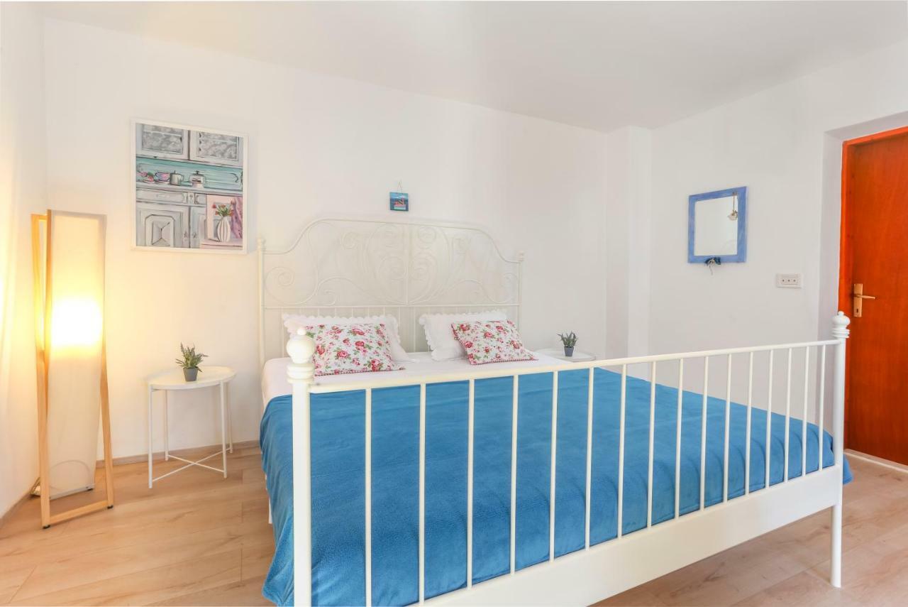 Guest House Kovacevic Hvar Town Esterno foto