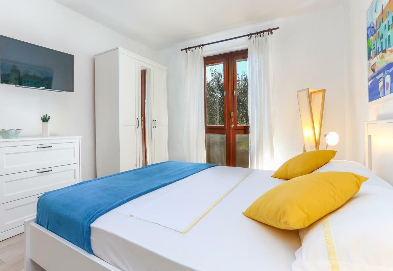 Guest House Kovacevic Hvar Town Esterno foto